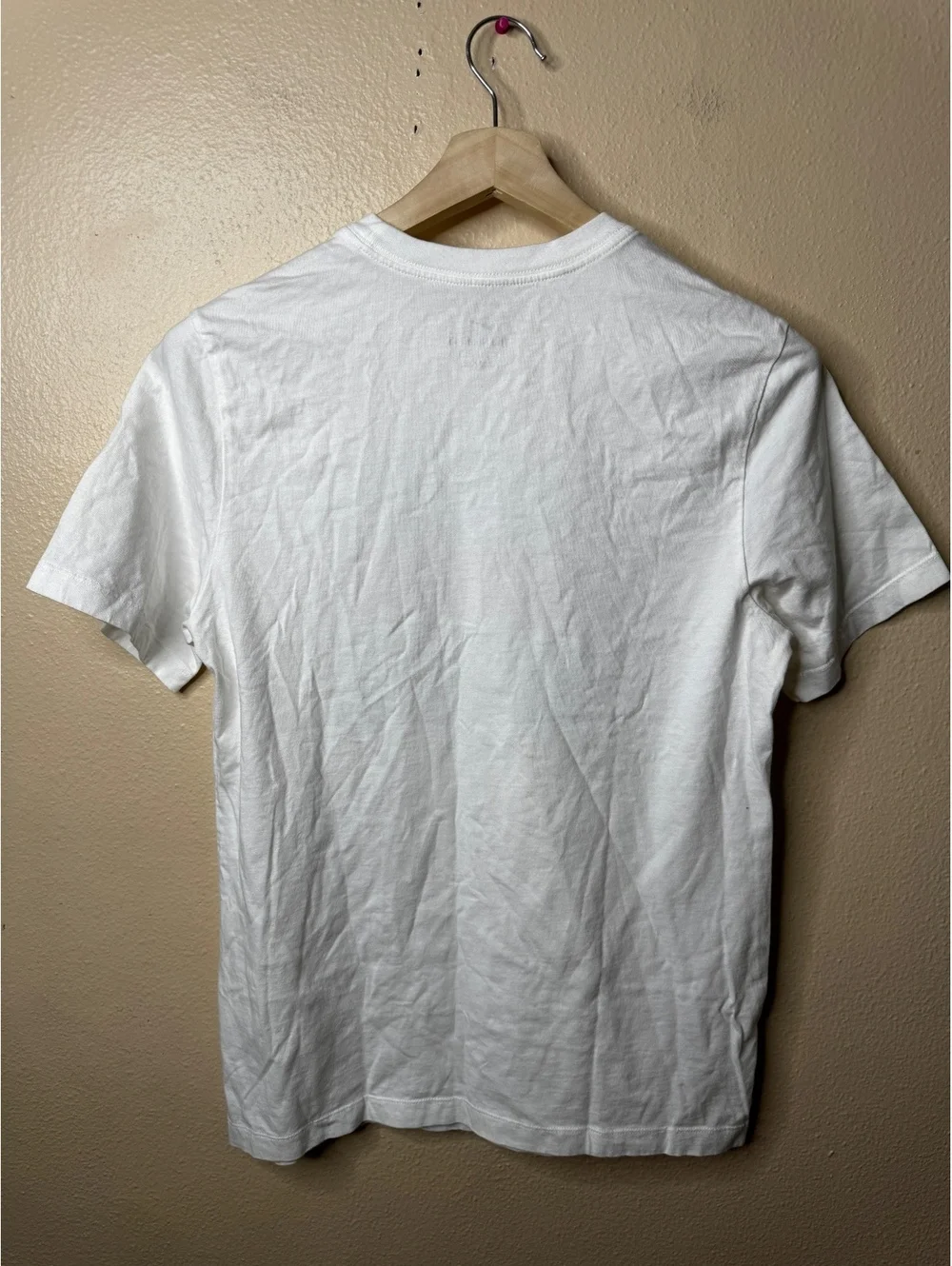 Nike LeBron James Graphic T-Shirt Men’s Medium White Basketball Logo Tee